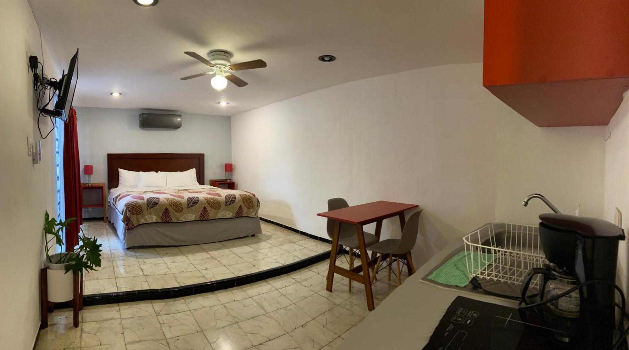 Suites Del Sureste - Merida Bagian luar foto